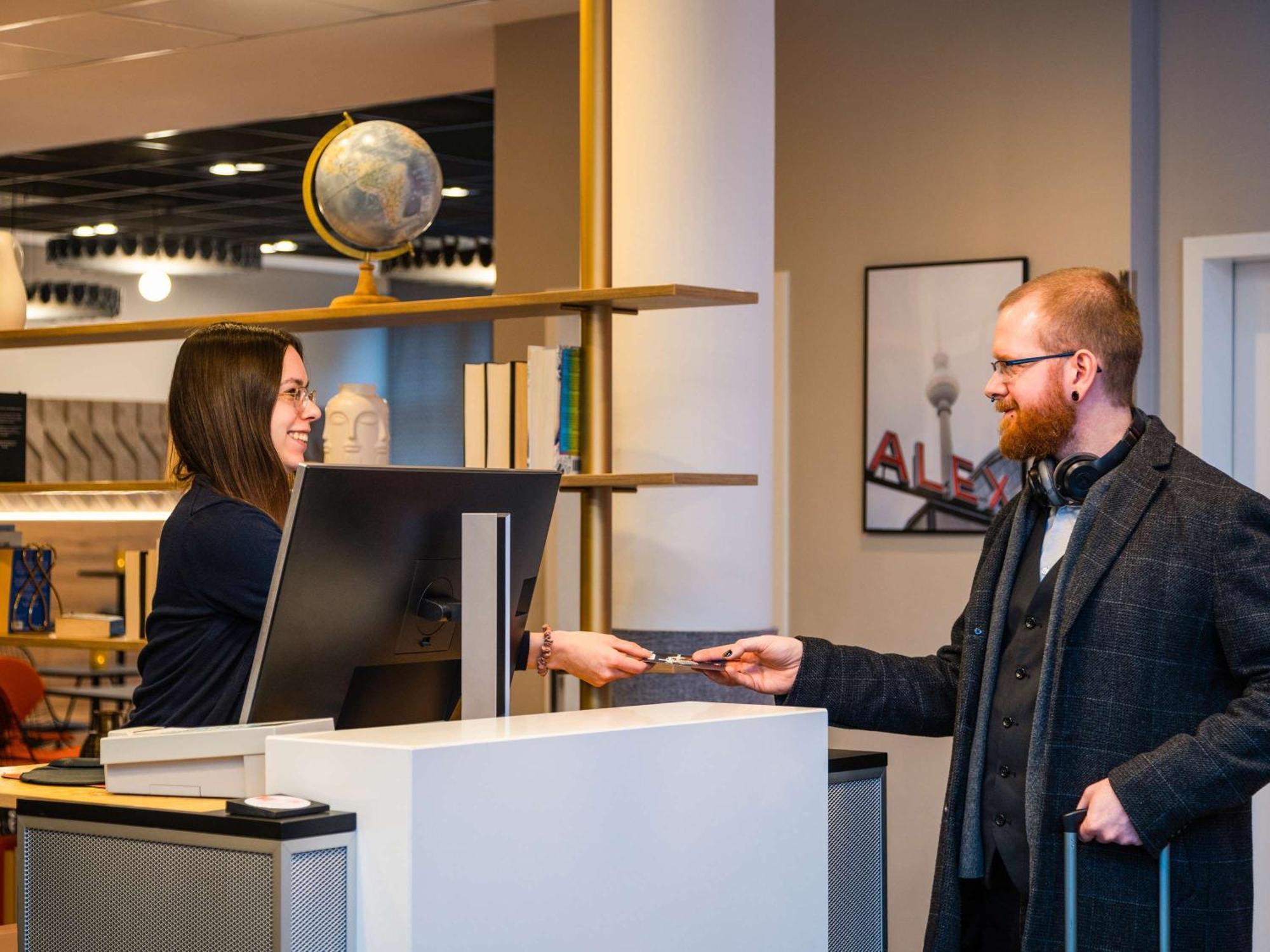 Ibis Berlin Mitte Otel Dış mekan fotoğraf